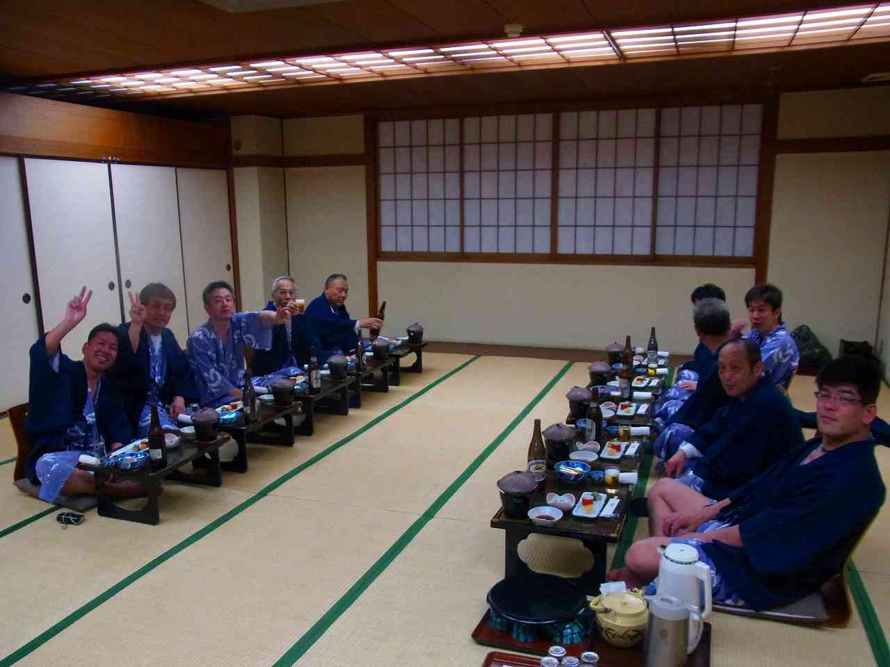 宴会前の緊張(^_^メ)